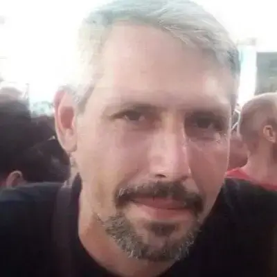 Александр Иванов