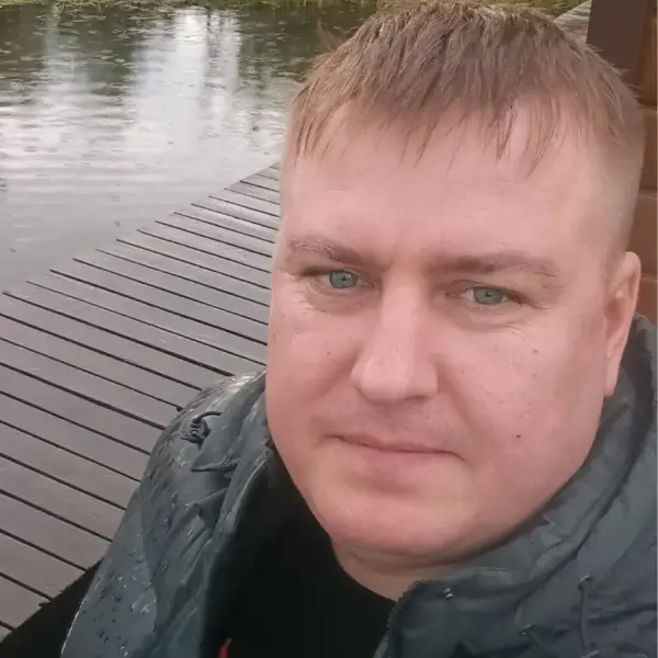 Александр Веливченко