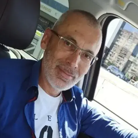 Александр Исаев