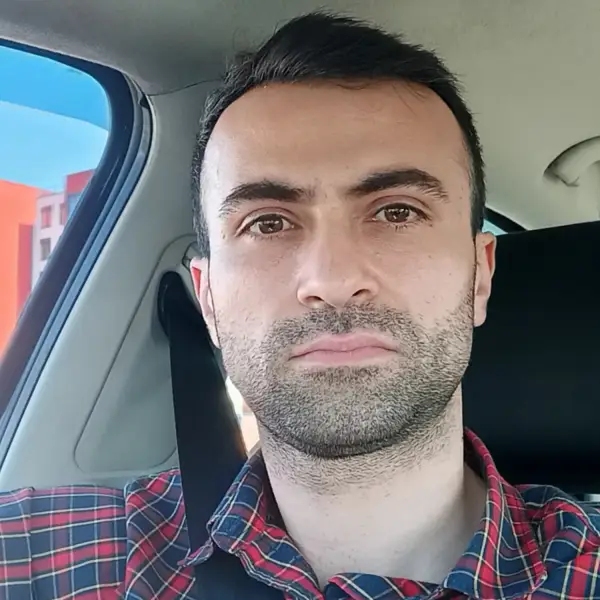 Эльвин Г.