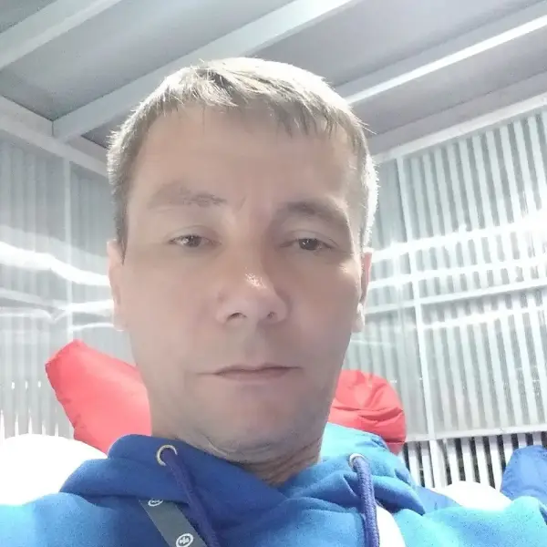 Анвар Надыров