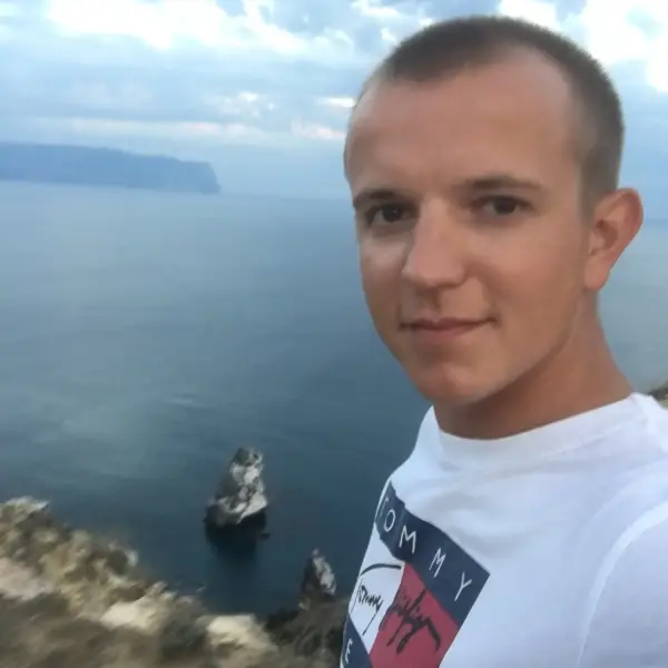 Александр Георгиев