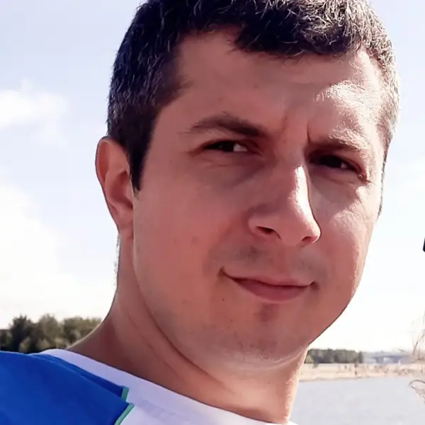 Евгений Сизов