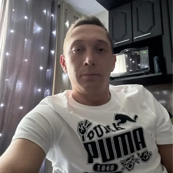 Павел Коротков