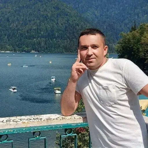 Иван Колесников