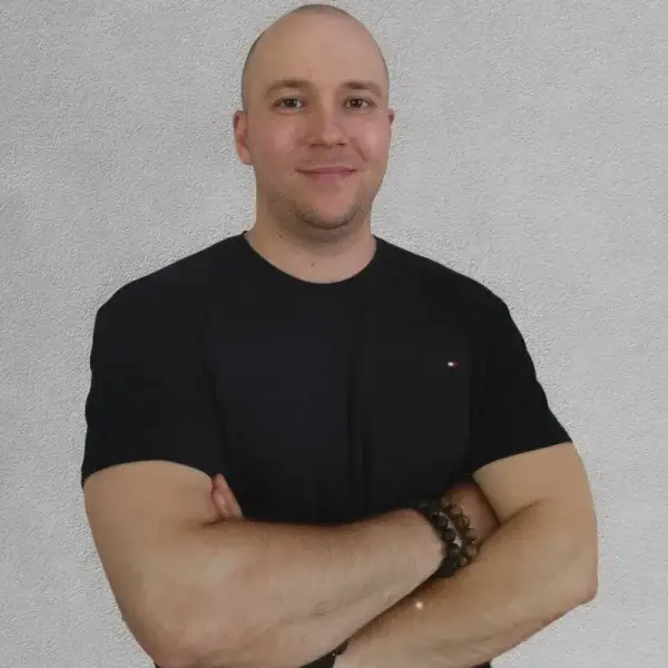 Александр Савочкин