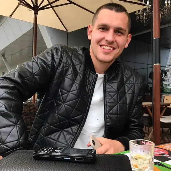 Андрей Мартынов