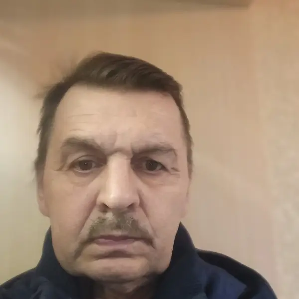 Олег Черняев