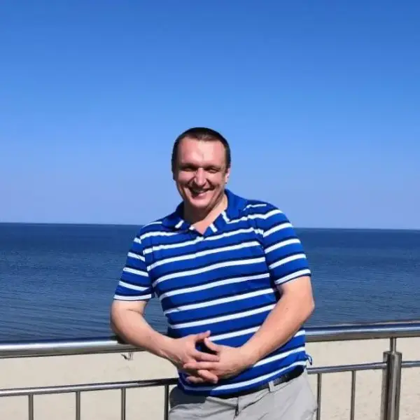 Рома И.