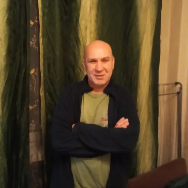 Александр Яковлев