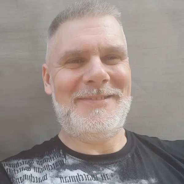 Ефим Голубков