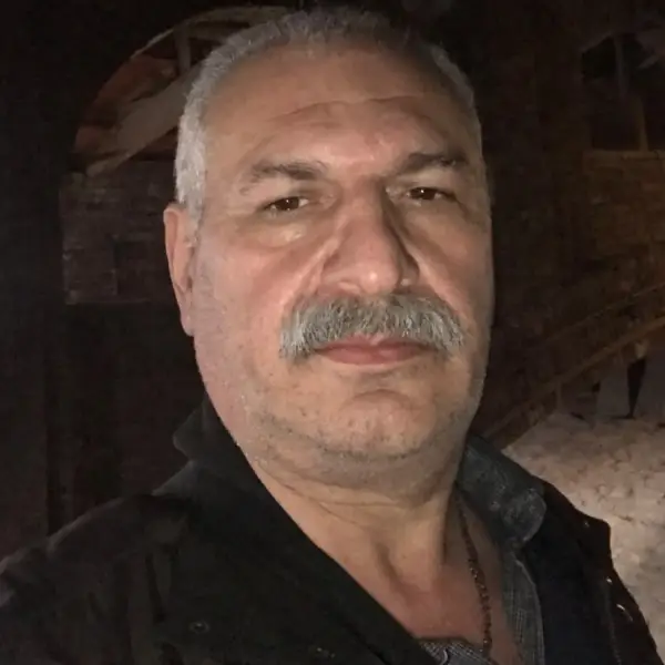 Самвел Мануков