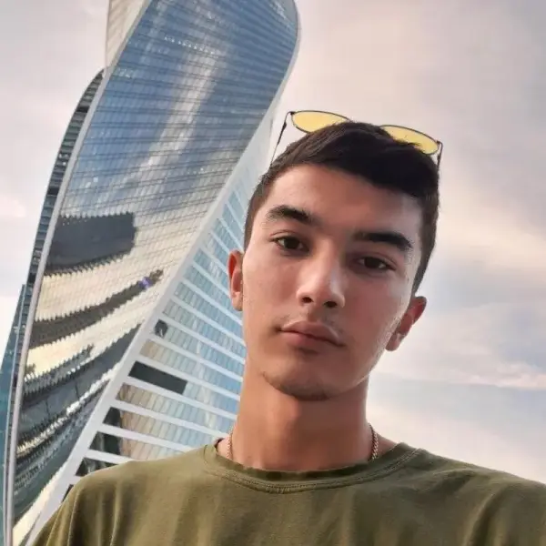 Аъзамджон С.