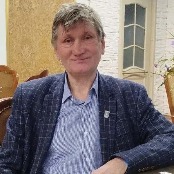 Алексей Шутов
