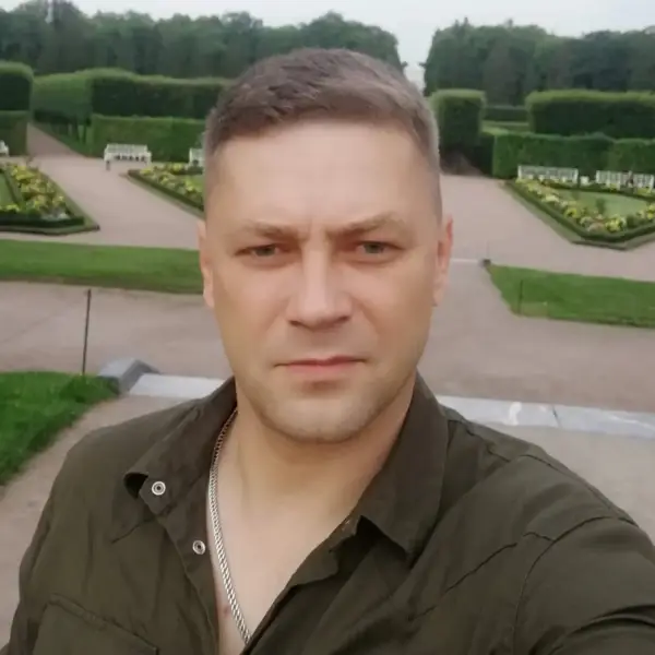 Виктор Скляров