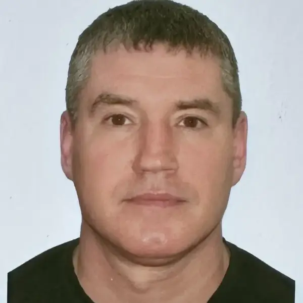 Александр Петров