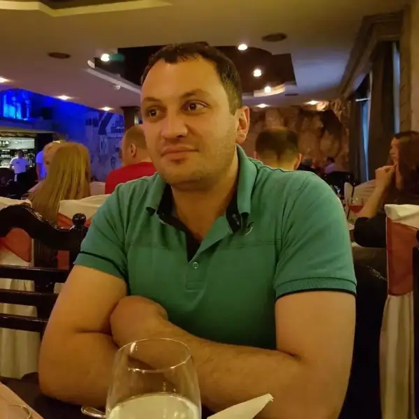 Роберт Татоян