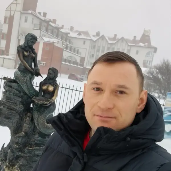 Алексей Гриценко