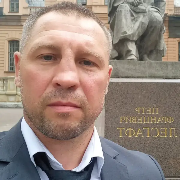 Виктор Д.