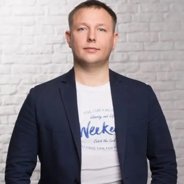 Александр Антропов