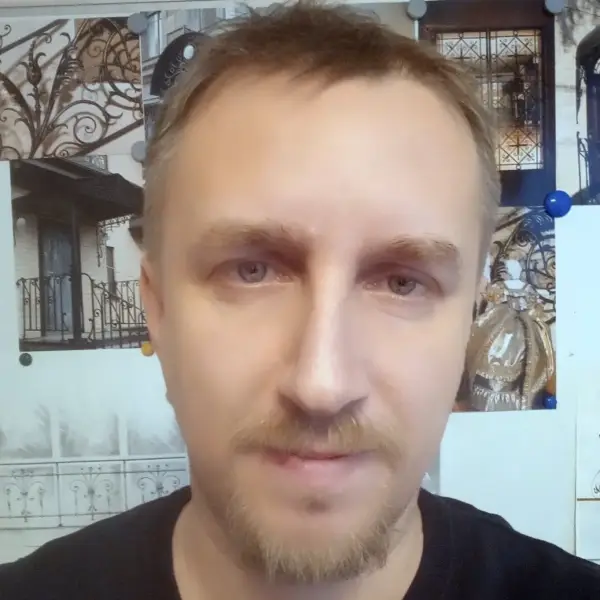 Виталий Денисов
