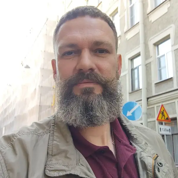Илья Валерьевич Л.