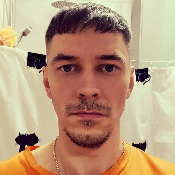 Дмитрий Артемьев