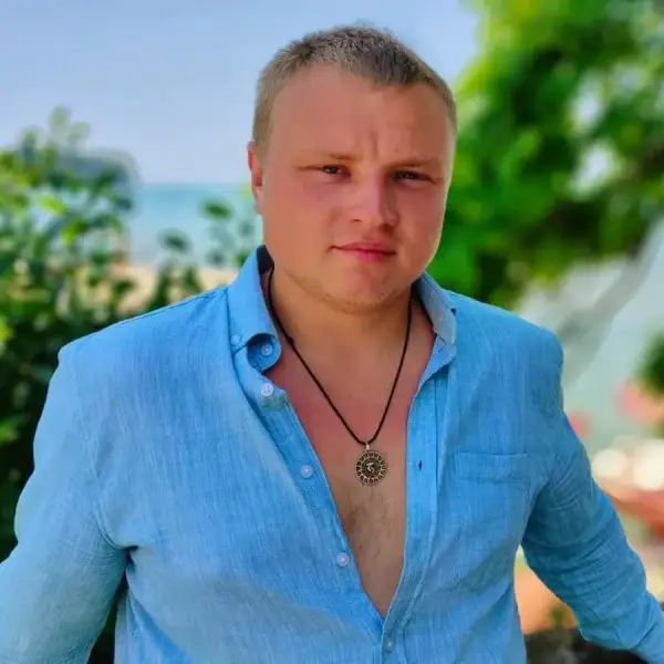 Александр Цветков