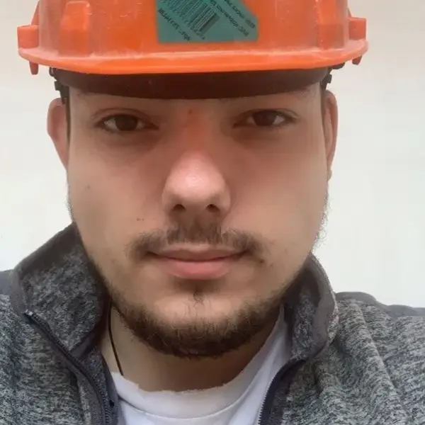 Александр Маряхин
