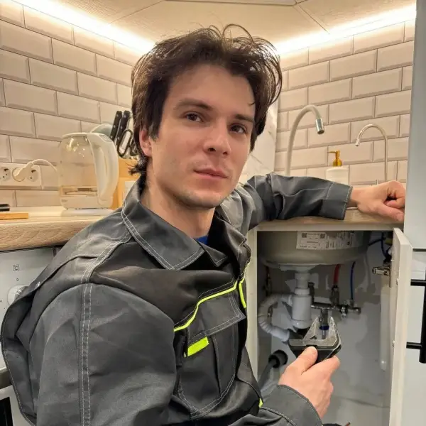 Дмитрий Г.