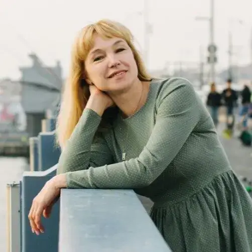 Елена Ушакова