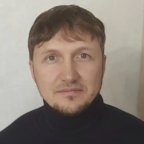 Антон Ишаев