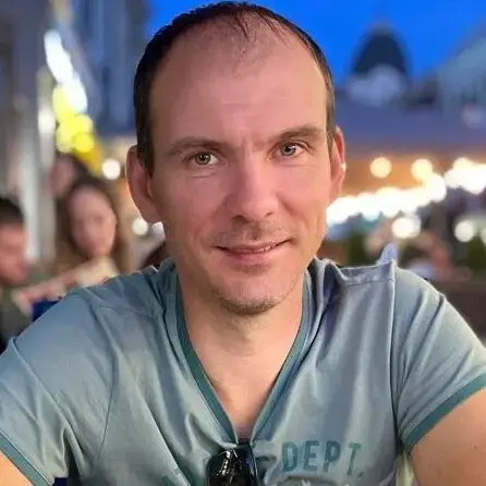 Александр Кузнецов