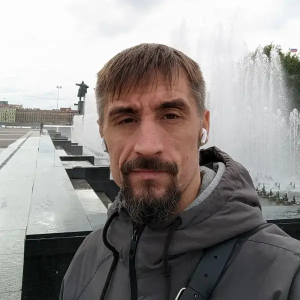 Дмитрий Семенов