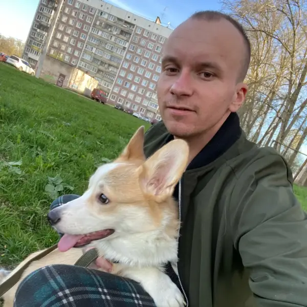 Денис Демяшов