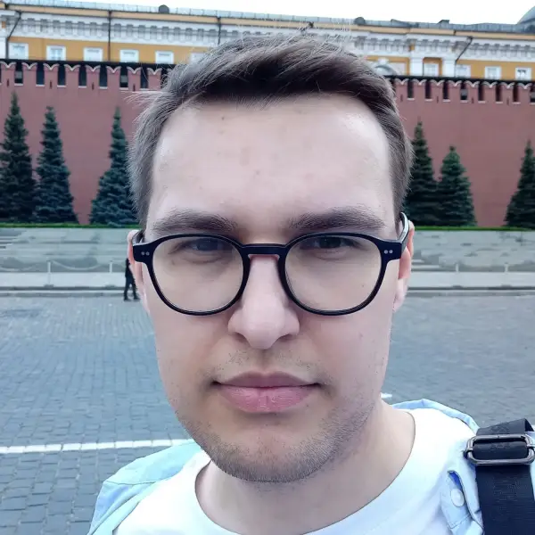 Максим Энговатов