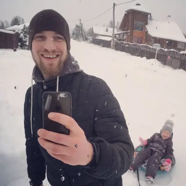 Павел Царьков