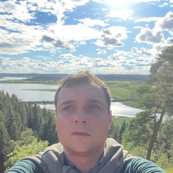 Александр Сергеевич Р.