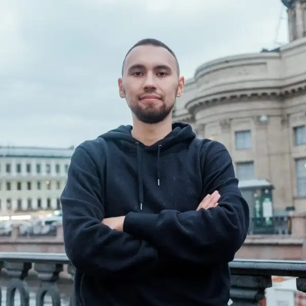 Александр Агафонов