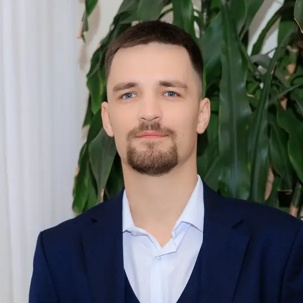 Илья П.