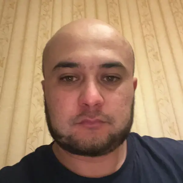 Темур Эркинович Омонов