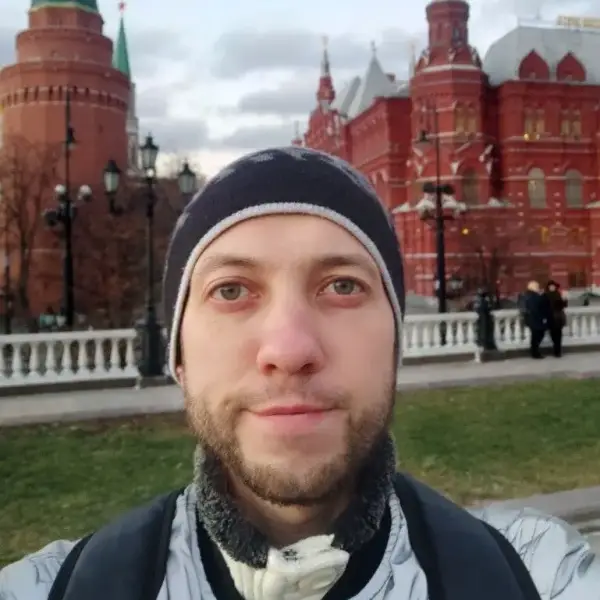 Олег Тарасов