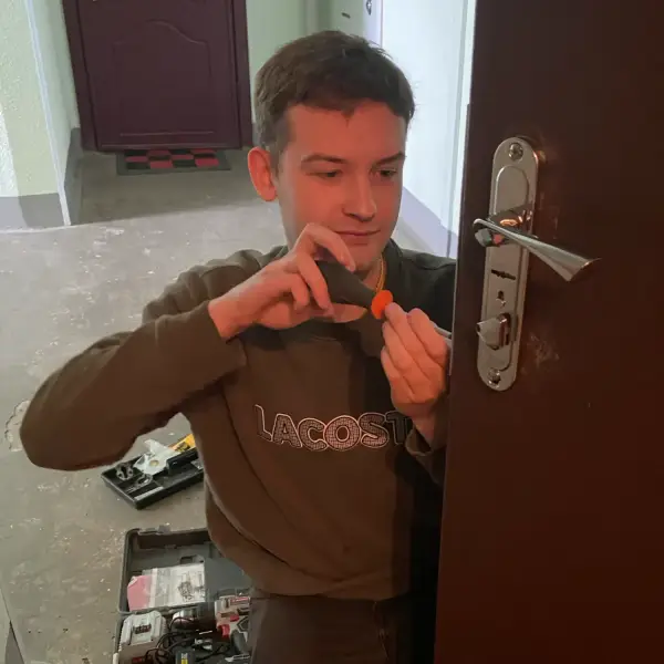 Роман Нестеров