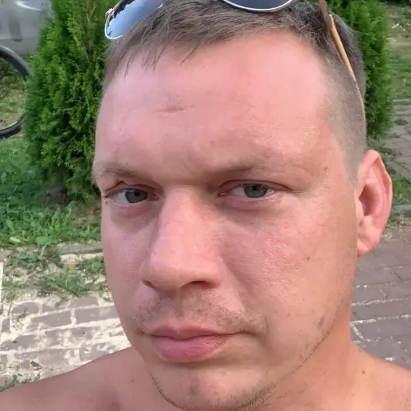 Андрей В.