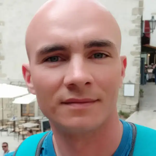 Сергей Кузнецов