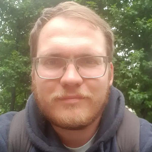 Олег Головин
