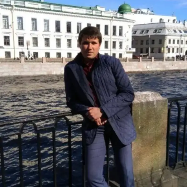 Павел Швецов