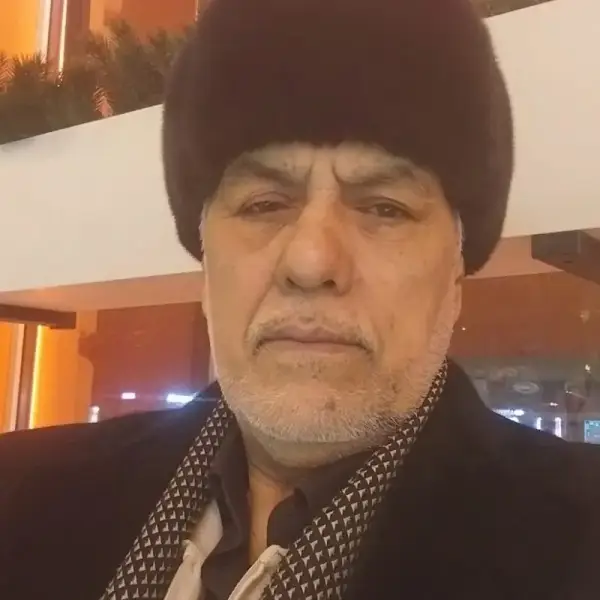Парахбек Халматов