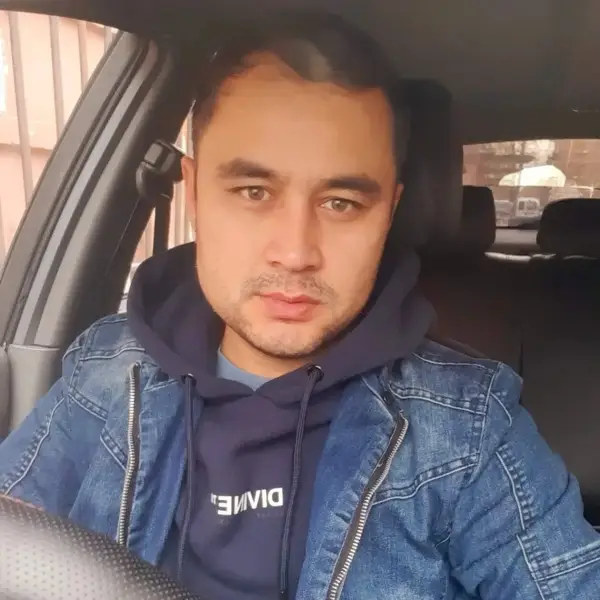 Ikromjon Зиямитдинович A.