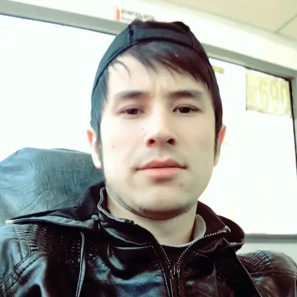 Davron Ergashev